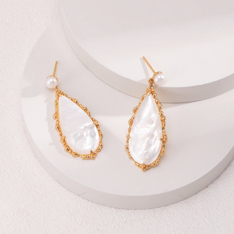 Seashell Earrings, Teardrop Earrings, Pearl Drop Earring in Sterling Silver |EWOOXY